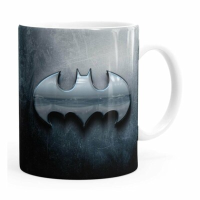 Caneca Batman Logo Metálico Branca