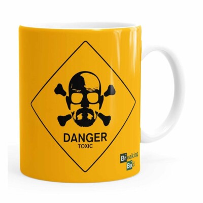 Caneca Breaking Bad Heisenberg Danger Toxic Branca