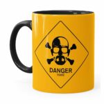 Caneca Breaking Bad Heisenberg Danger Toxic Preta