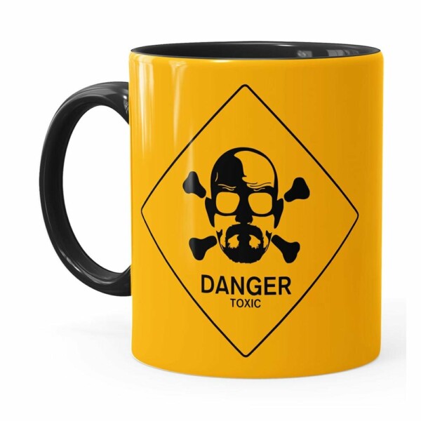 Caneca Breaking Bad Heisenberg Danger Toxic Preta