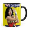 Caneca Mulher Maravilha We Can Do It! Preta