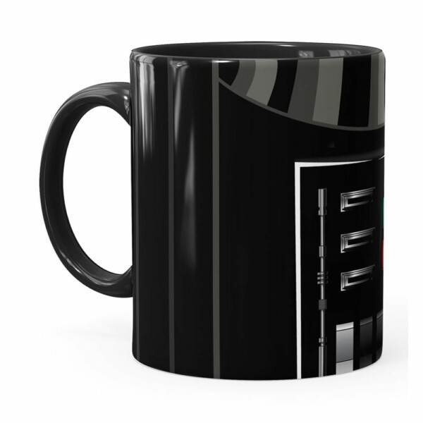 Caneca Star Wars Darth Vader Corpo Preta