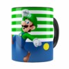 Caneca Super Mario Bros Luigi Pulando Preta