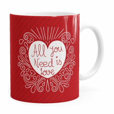 Caneca All You Need Is Love Listras Branca