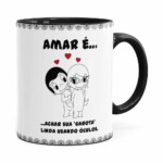 Caneca Amar é Achar Sua Garota Linda Usando Óculos Preta