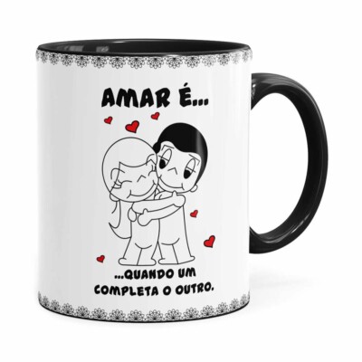 Caneca Amar é Quando Um Completa O Outro Preta