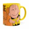 Caneca Peanuts Chocolate Com Amendoim Charlie Amarela
