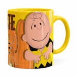Caneca Peanuts Chocolate Com Amendoim Charlie Amarela