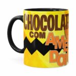 Caneca Peanuts Chocolate Com Amendoim Charlie Preta
