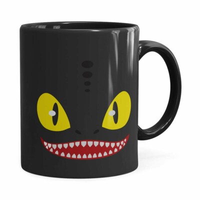 Caneca Como Treinar Seu Dragão Preta