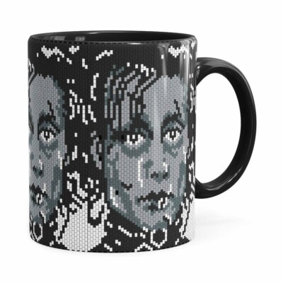 Caneca Mosaico Edward Mão de Tesoura Preta