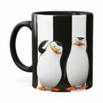 Caneca Pinguins De Madagascar Preta