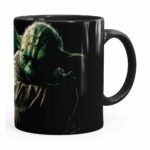 Caneca Star Wars Mestre Yoda 03 Preta