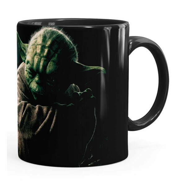 Caneca Star Wars Mestre Yoda 03 Preta