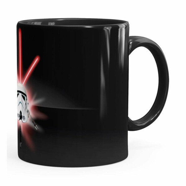 Caneca Star Wars Stormtrooper Espadas Preta