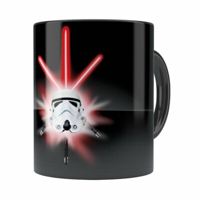 Caneca Star Wars Stormtrooper Espadas Preta