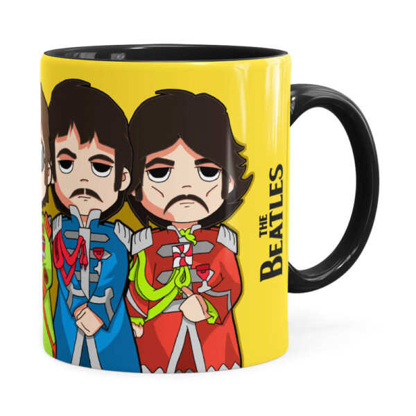 Caneca Beatles Sgt Peppers Lonely Hearts Preta