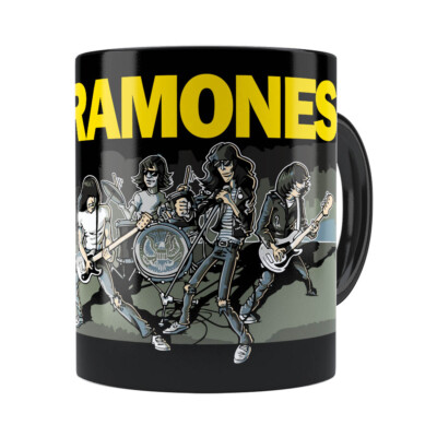 Caneca Ramones Cartoon Preta