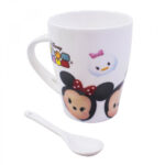 Caneca De Porcelana Mickey Com Colher E Minnie Tsum Tsum 310ml
