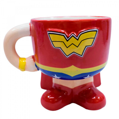Caneca 3D Mulher Maravilha Porcelana 450ml