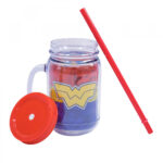 Caneca Mulher Maravilha Com Tampa E Canudo 420ml