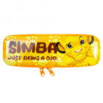 Estojo Metal Amarelo Simba Rei Leão 19x6cm